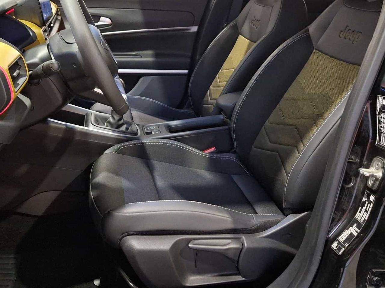 Jeep Jeep Avenger usata 27