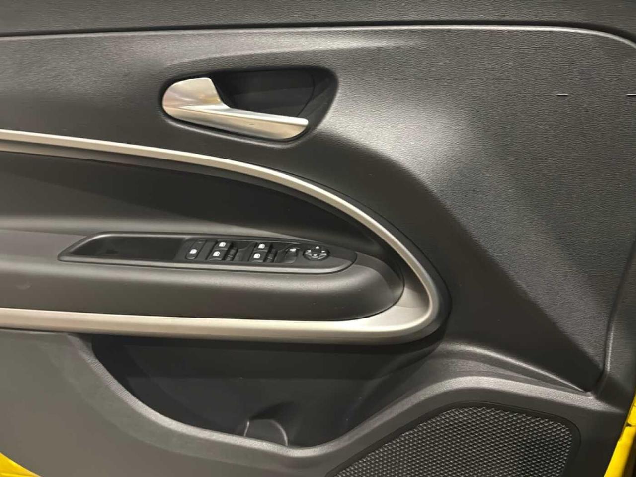 Jeep Jeep Avenger usata 9