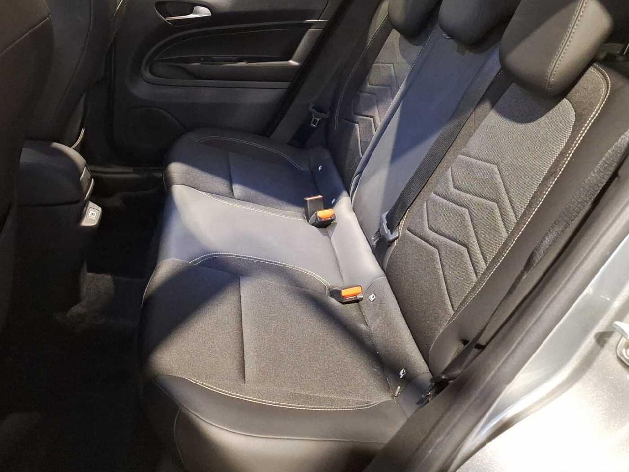 Jeep Jeep Avenger usata 2