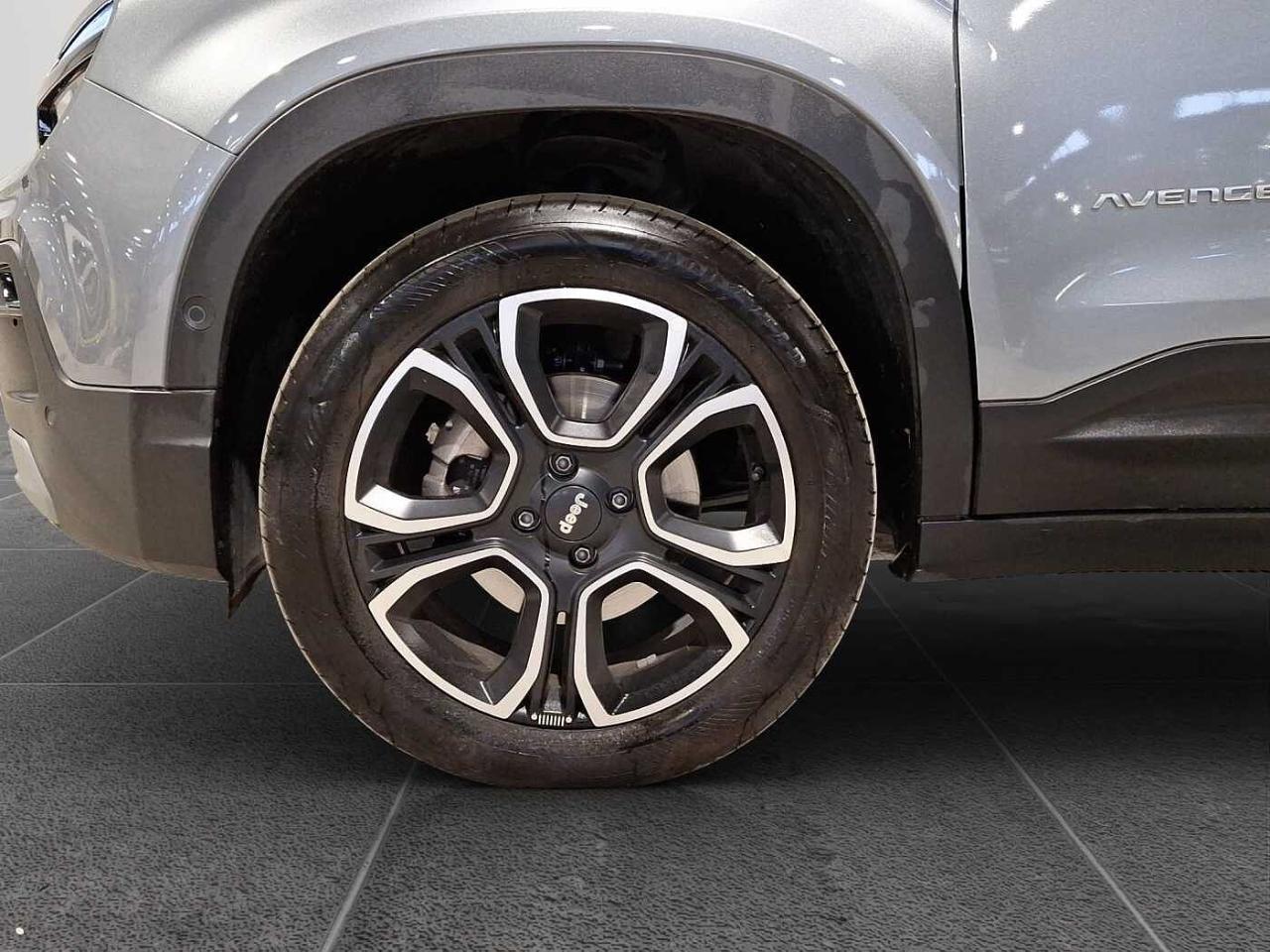 Jeep Jeep Avenger usata 10