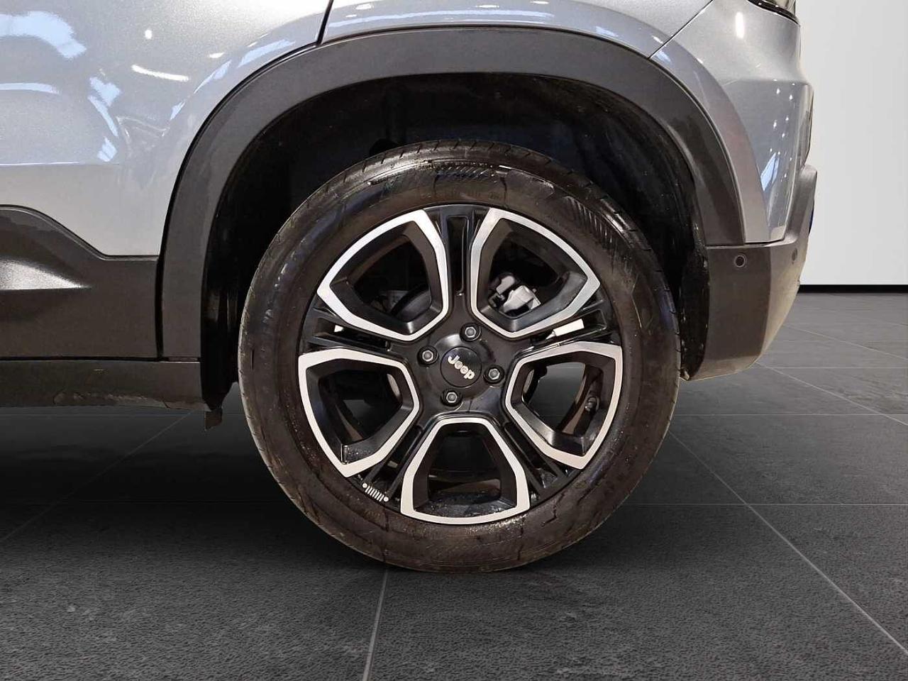 Jeep Jeep Avenger usata 12