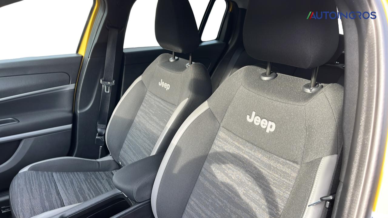 Jeep Jeep Avenger usata 3