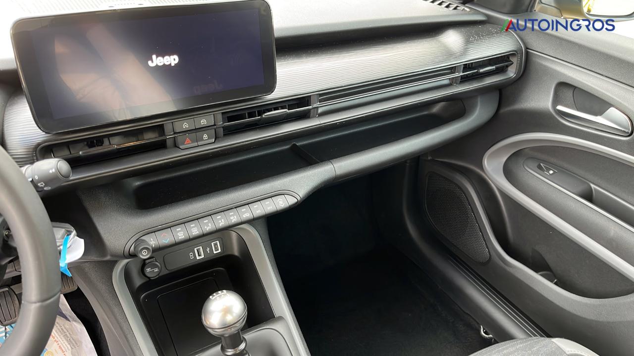 Jeep Jeep Avenger usata 6