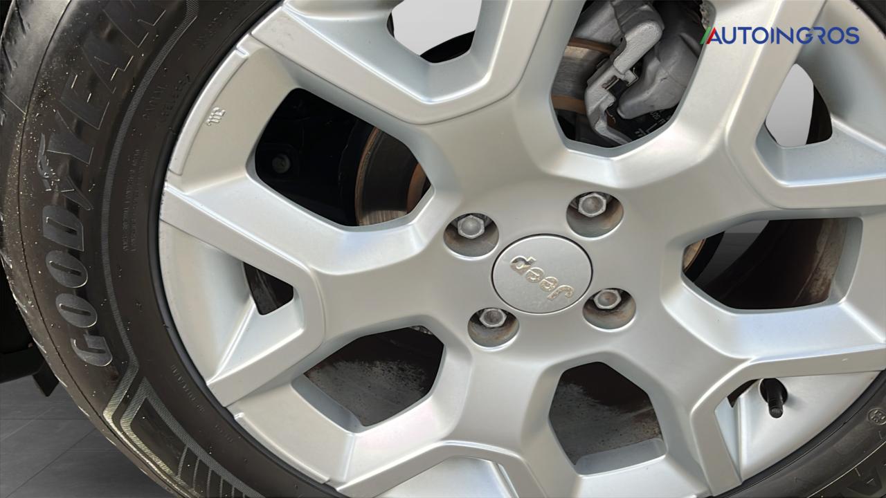 Jeep Jeep Avenger usata 15