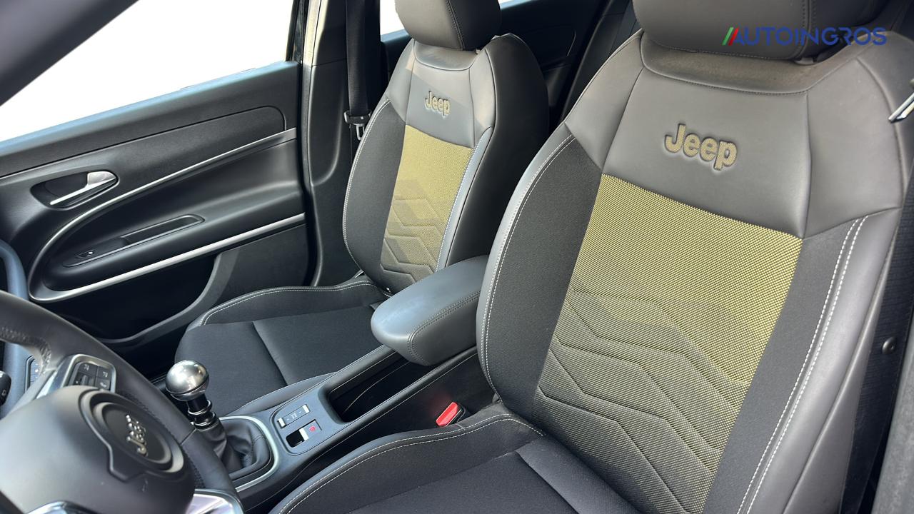 Jeep Jeep Avenger usata 3