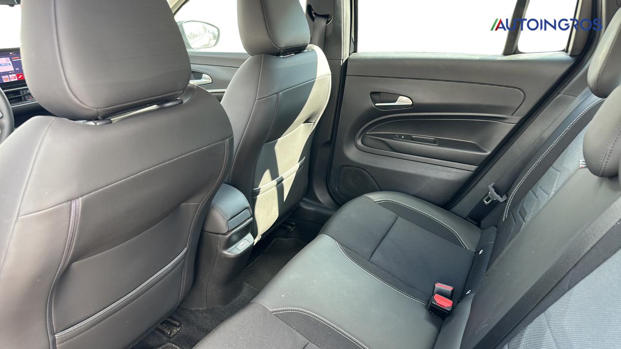 Jeep Jeep Avenger usata 4