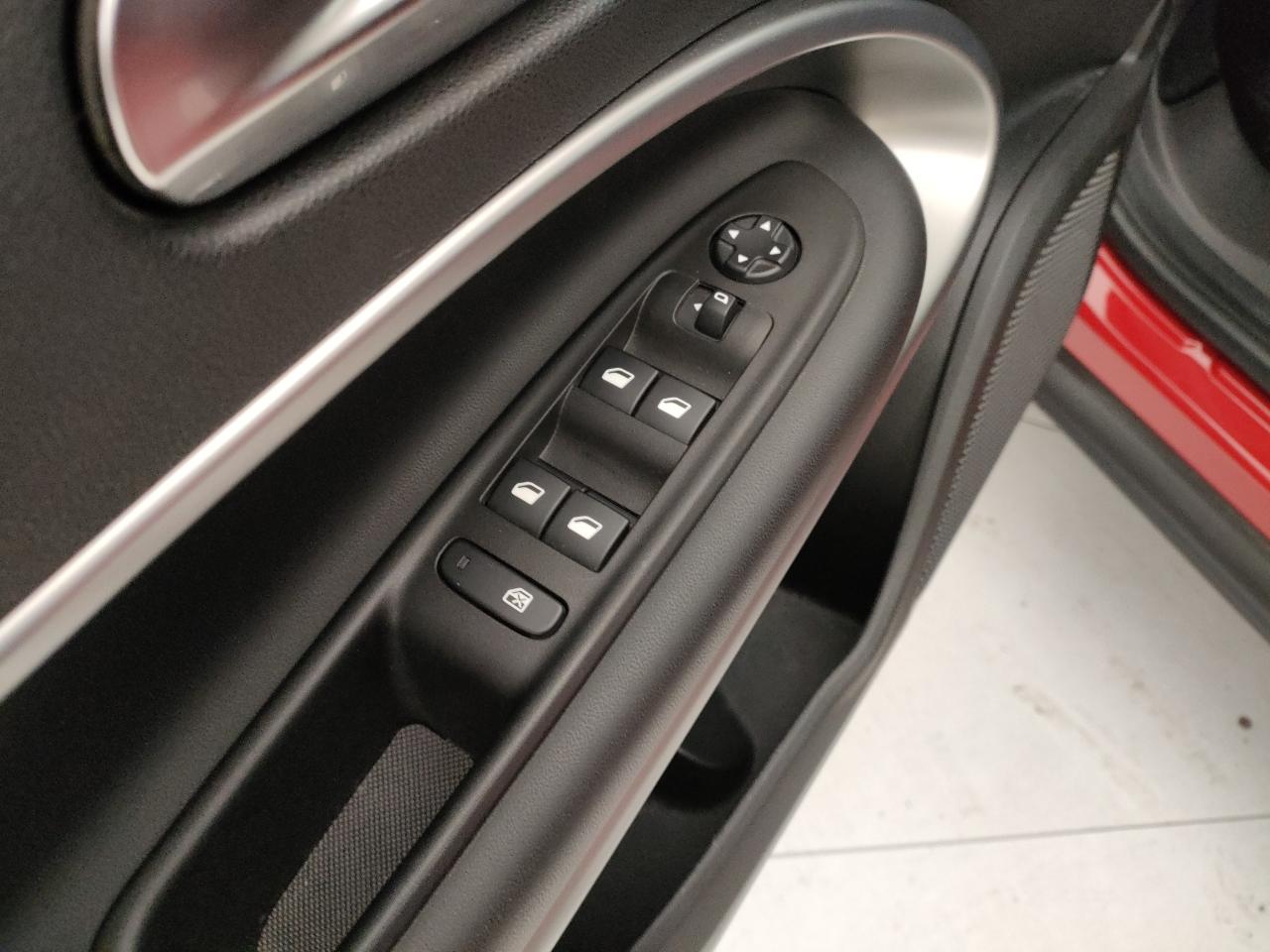 Jeep Jeep Avenger usata 6