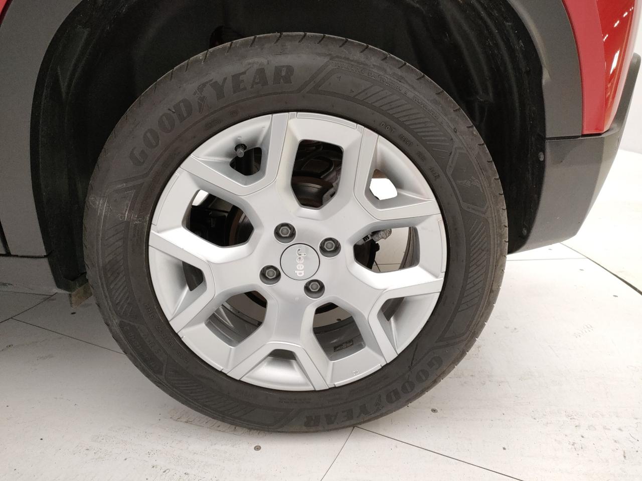 Jeep Jeep Avenger usata 9