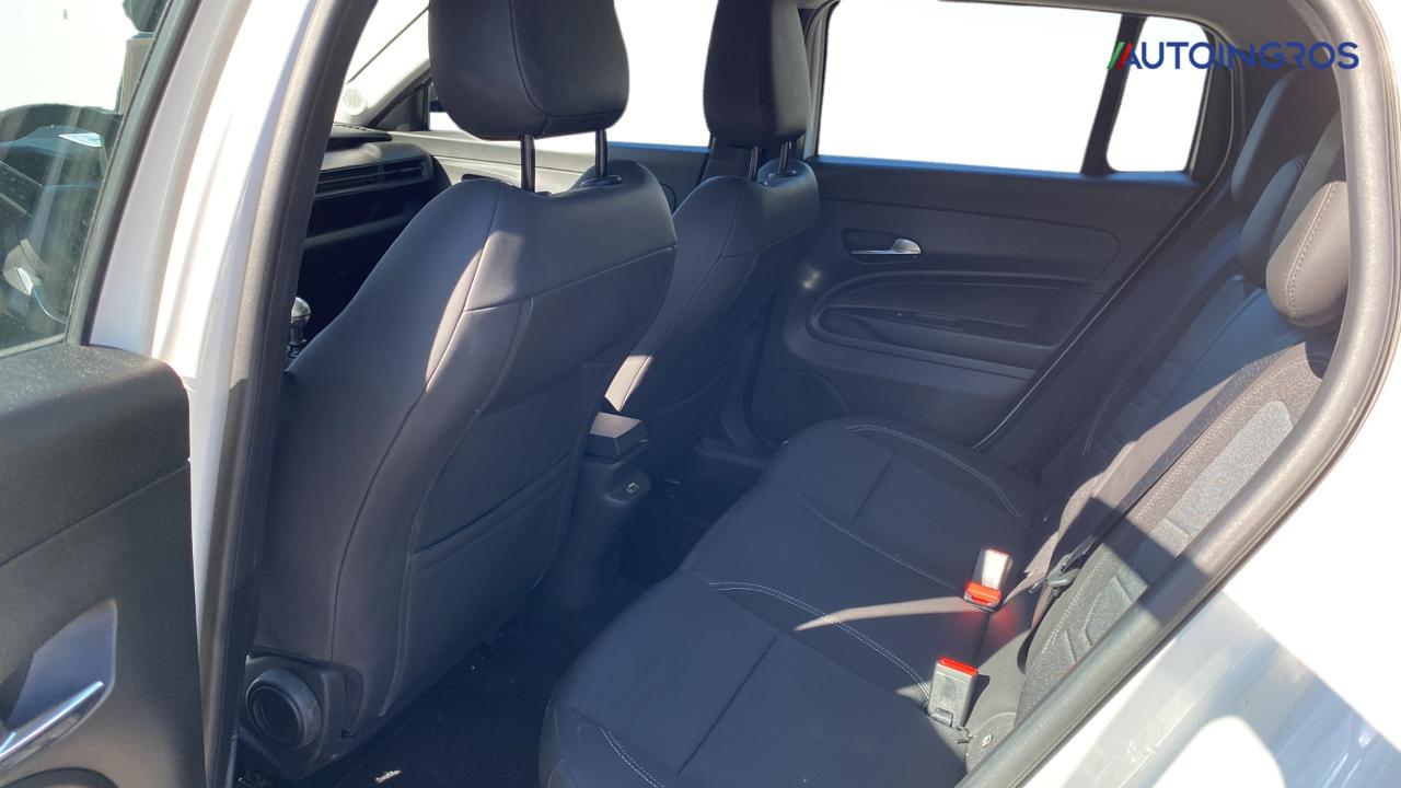 Jeep Jeep Avenger usata 3