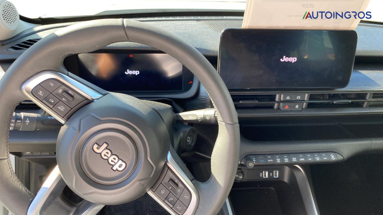 Jeep Jeep Avenger usata 4