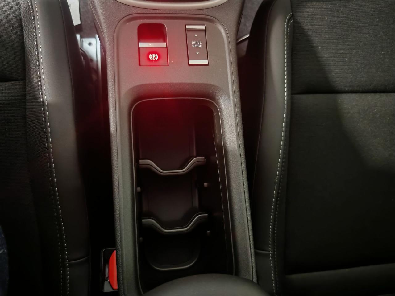 Jeep Jeep Avenger usata 12