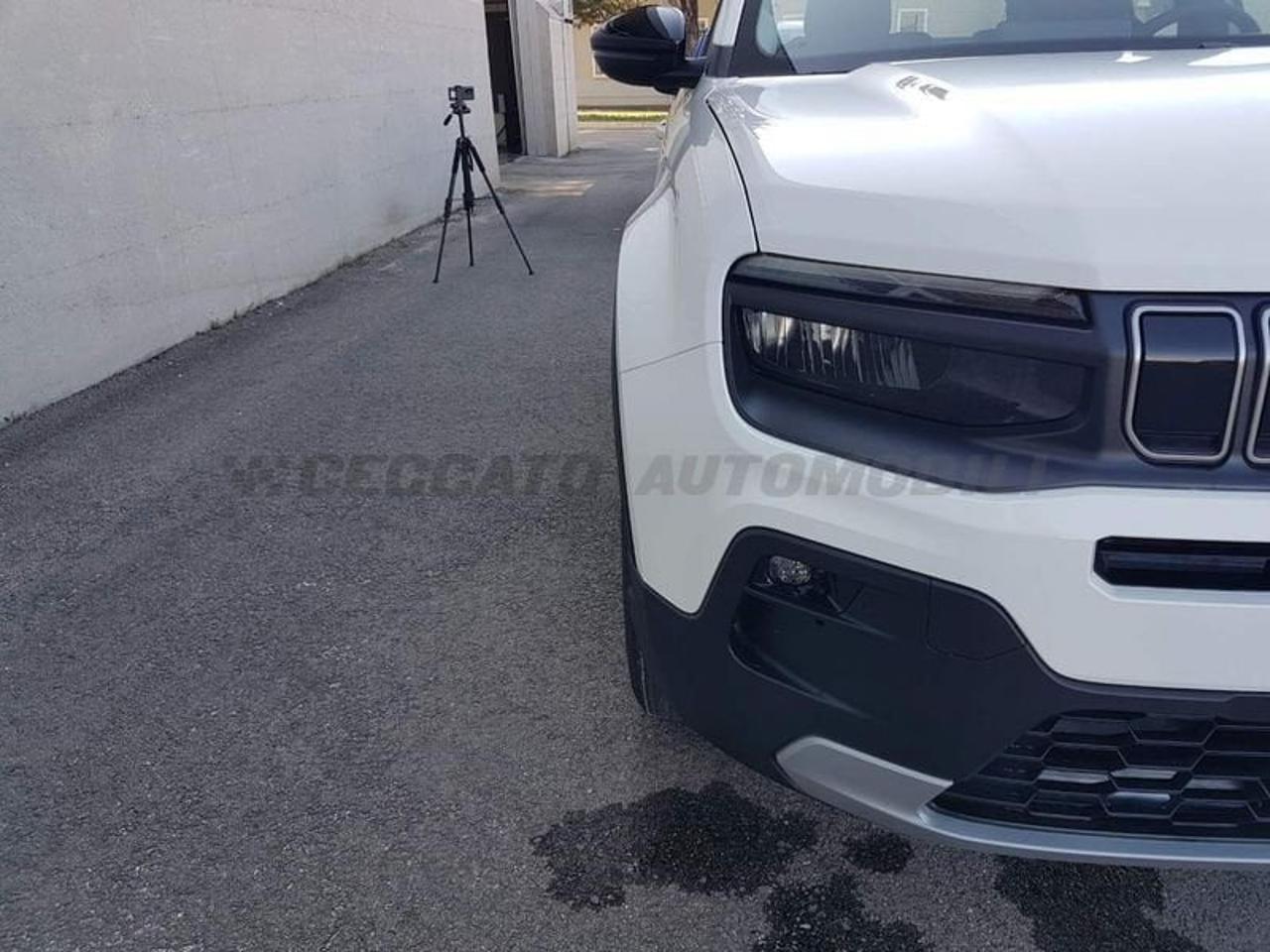 Jeep Jeep Avenger usata 6