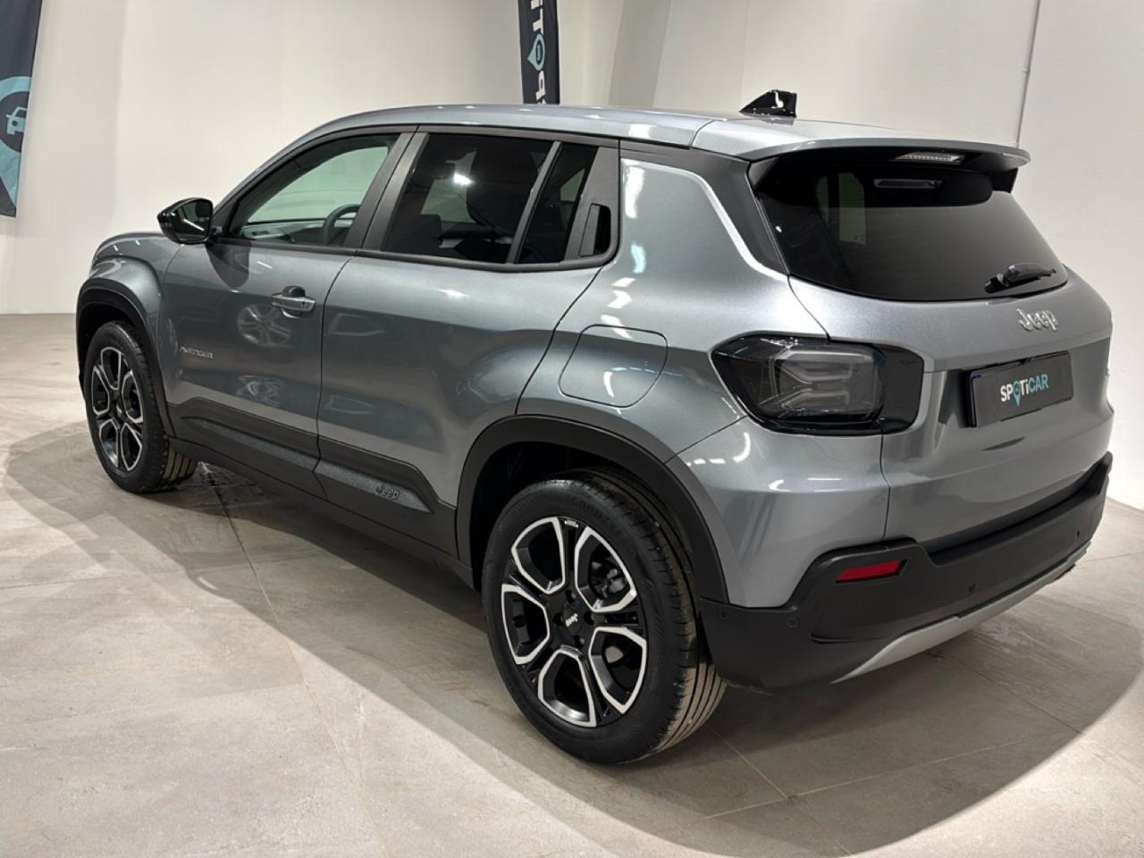 Jeep Jeep Avenger usata 16