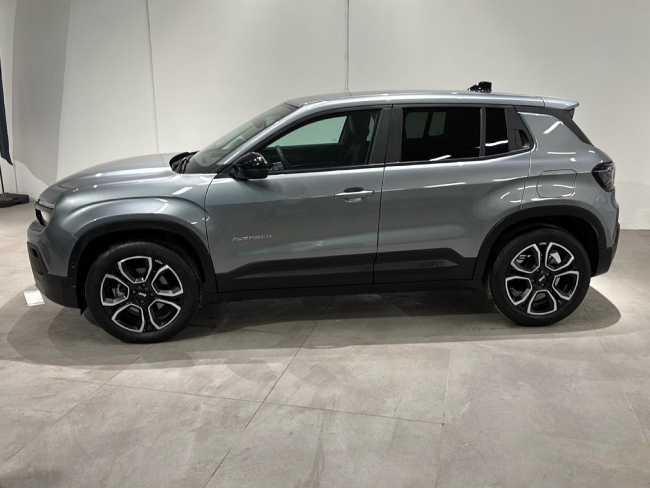 Jeep Jeep Avenger usata 17