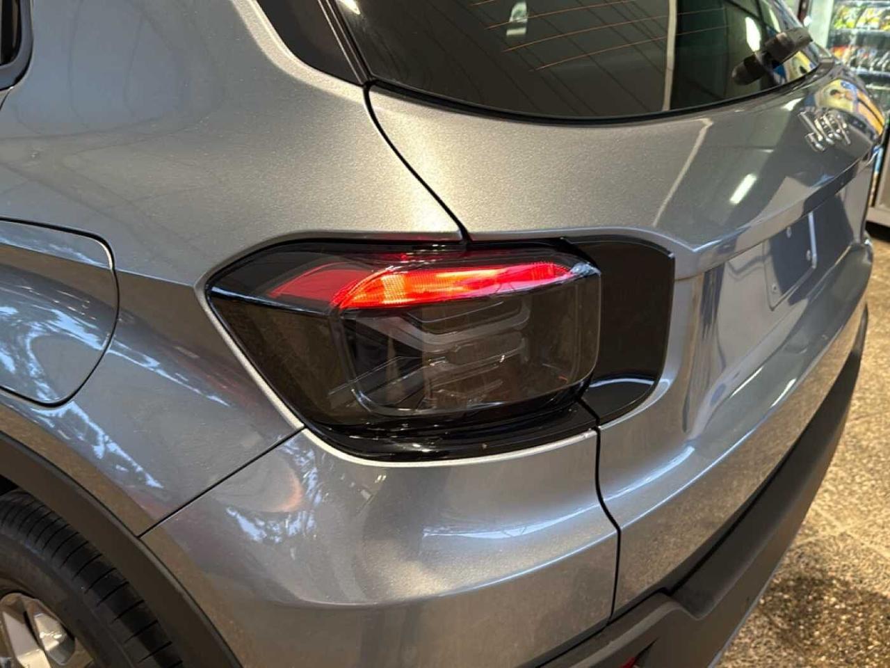 Jeep Jeep Avenger usata 18