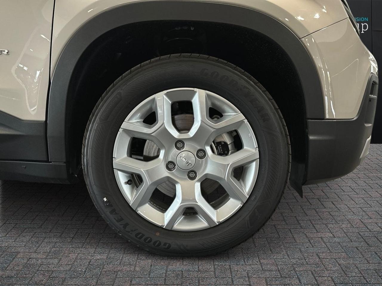 Jeep Jeep Avenger usata 21