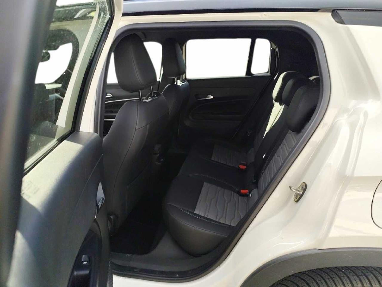 Jeep Jeep Avenger usata 9