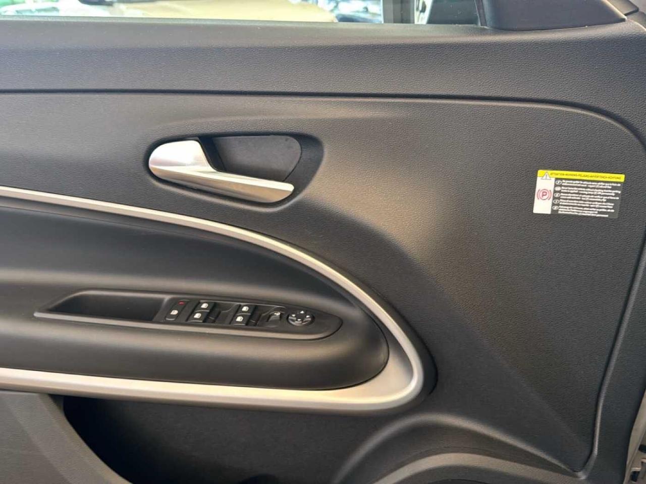 Jeep Jeep Avenger usata 8