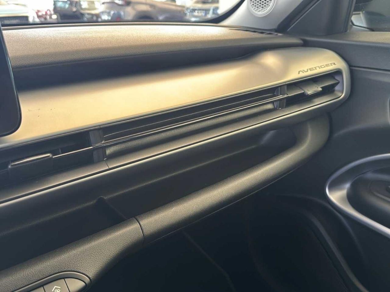 Jeep Jeep Avenger usata 10