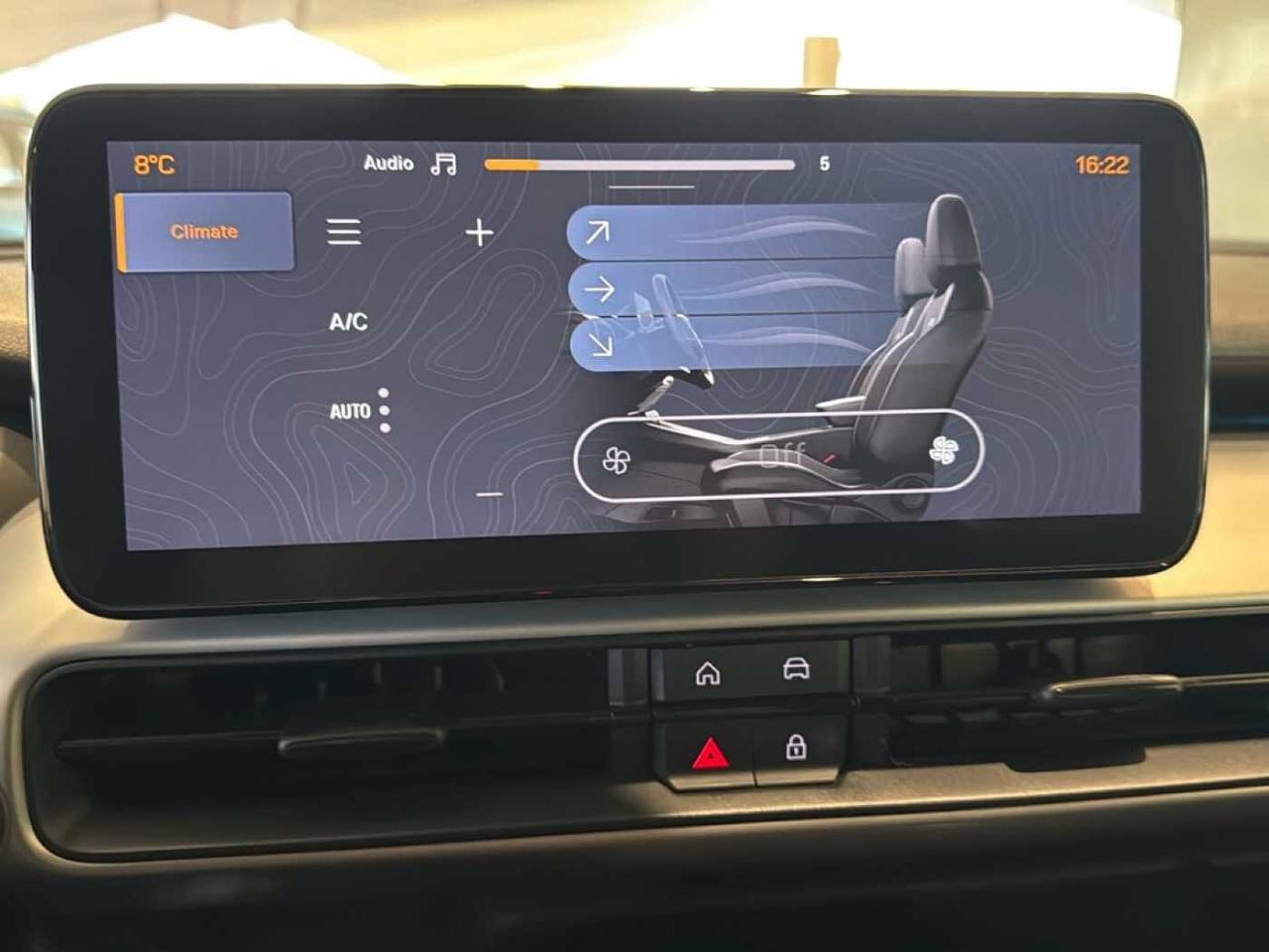 Jeep Jeep Avenger usata 9