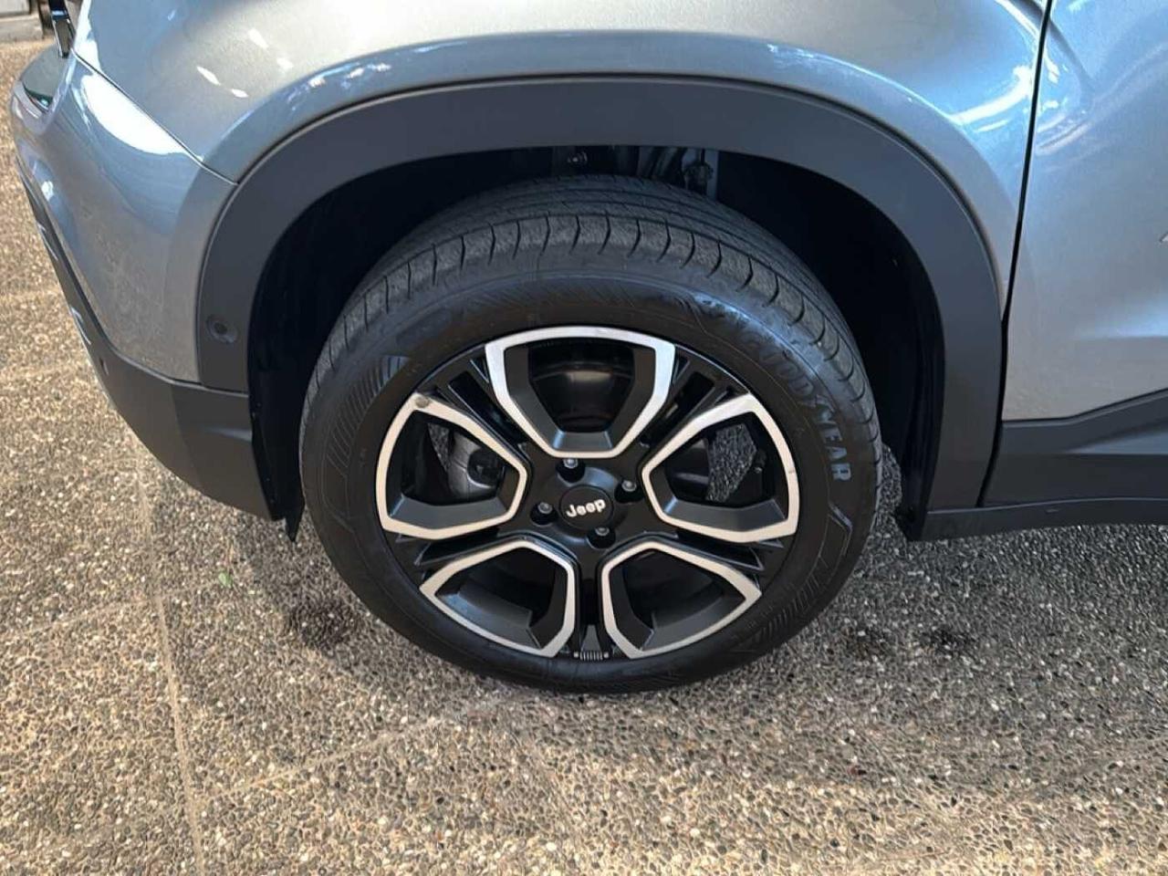 Jeep Jeep Avenger usata 15