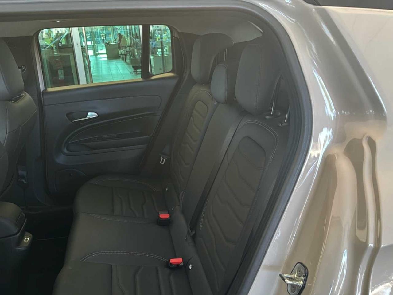 Jeep Jeep Avenger usata 4