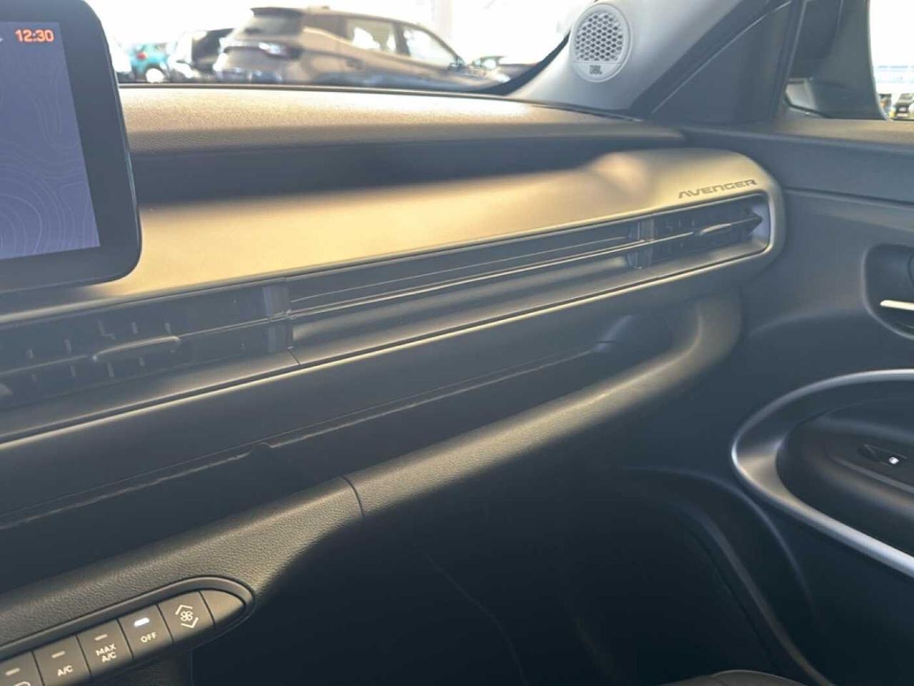 Jeep Jeep Avenger usata 10