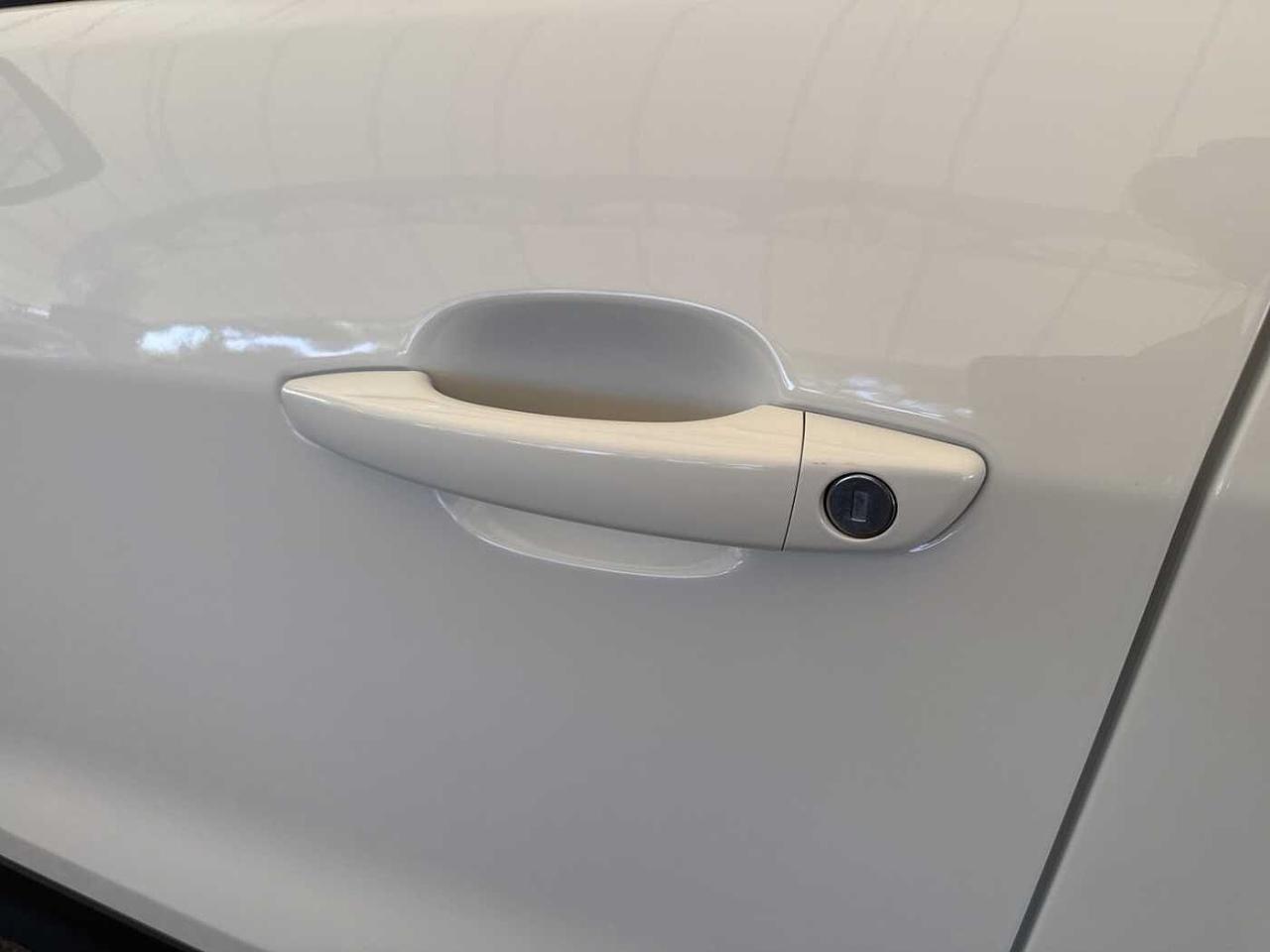 Jeep Jeep Avenger usata 22