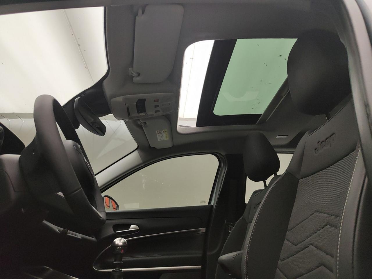 Jeep Avenger - Foto 3