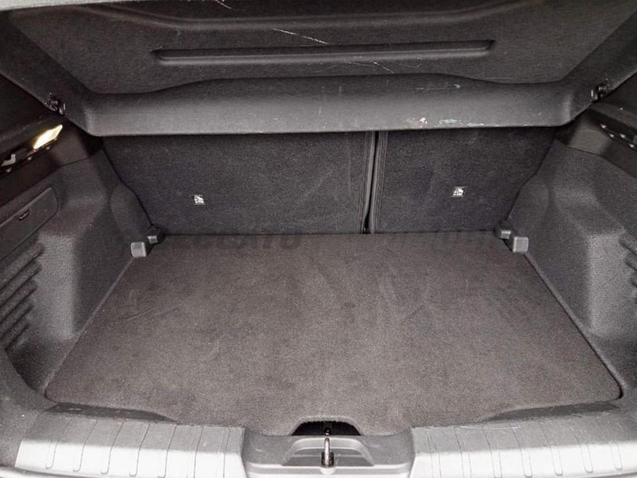 Jeep Jeep Avenger usata 4