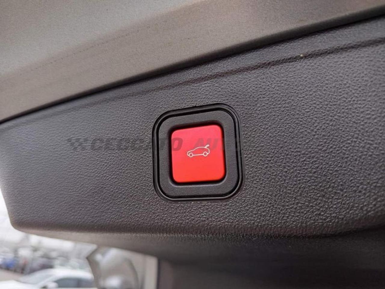 Jeep Jeep Avenger usata 14