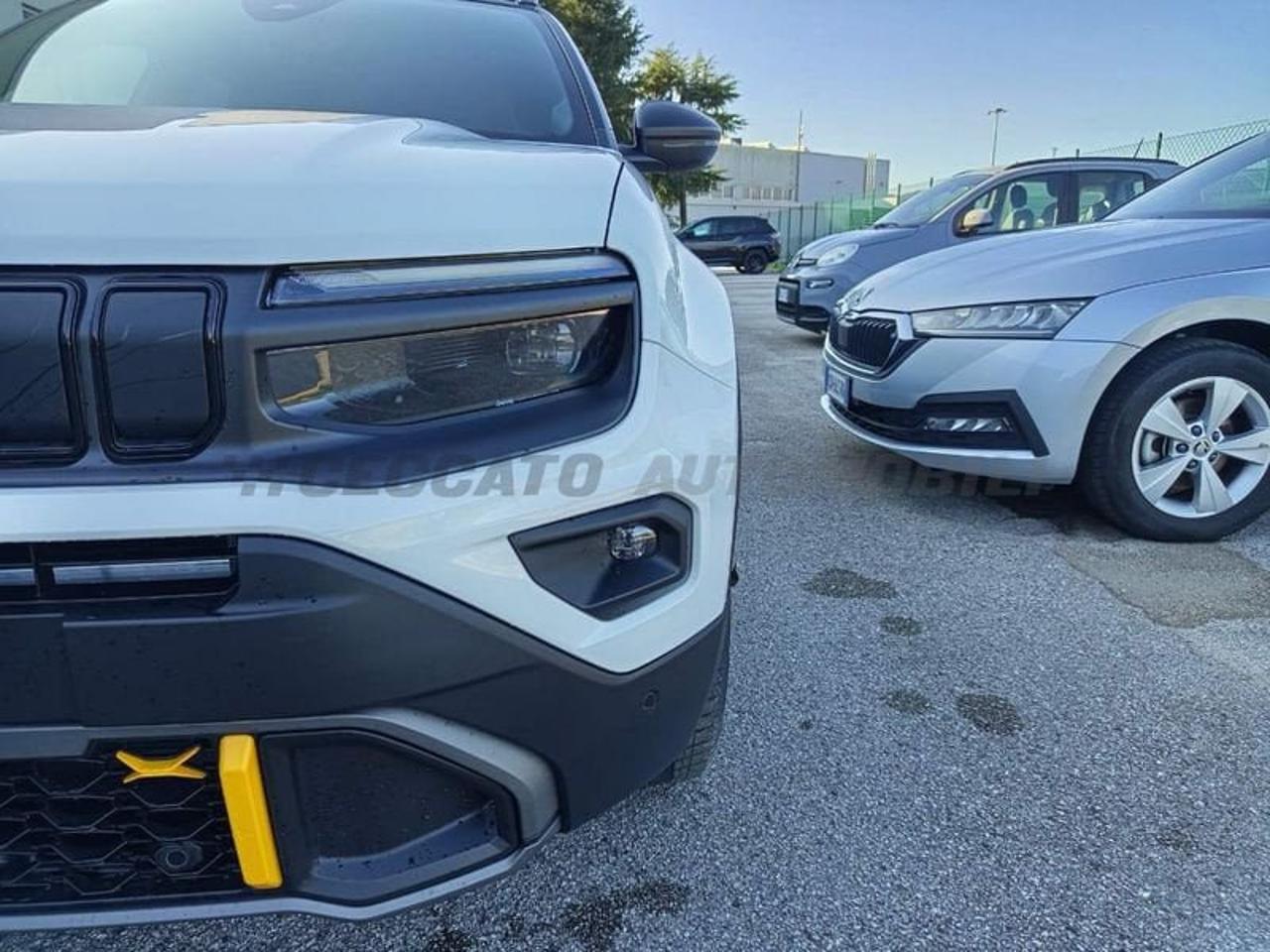 Jeep Jeep Avenger usata 10