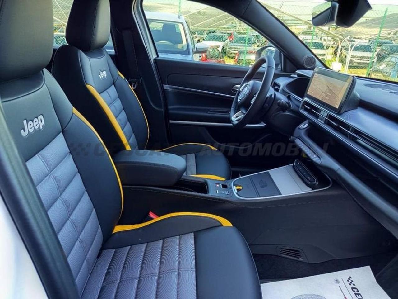 Jeep Jeep Avenger usata 18