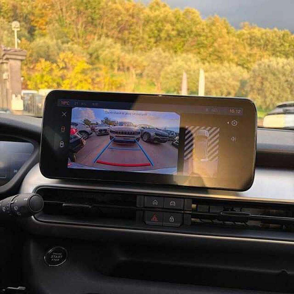 Jeep Jeep Avenger usata 2