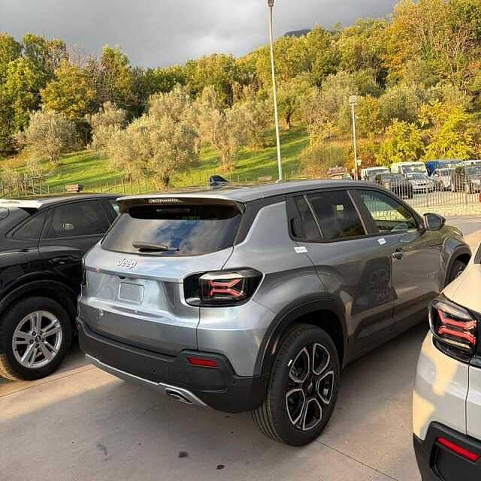 Jeep Jeep Avenger usata 15