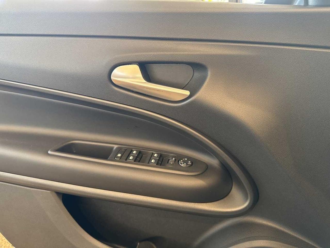 Jeep Jeep Avenger usata 8