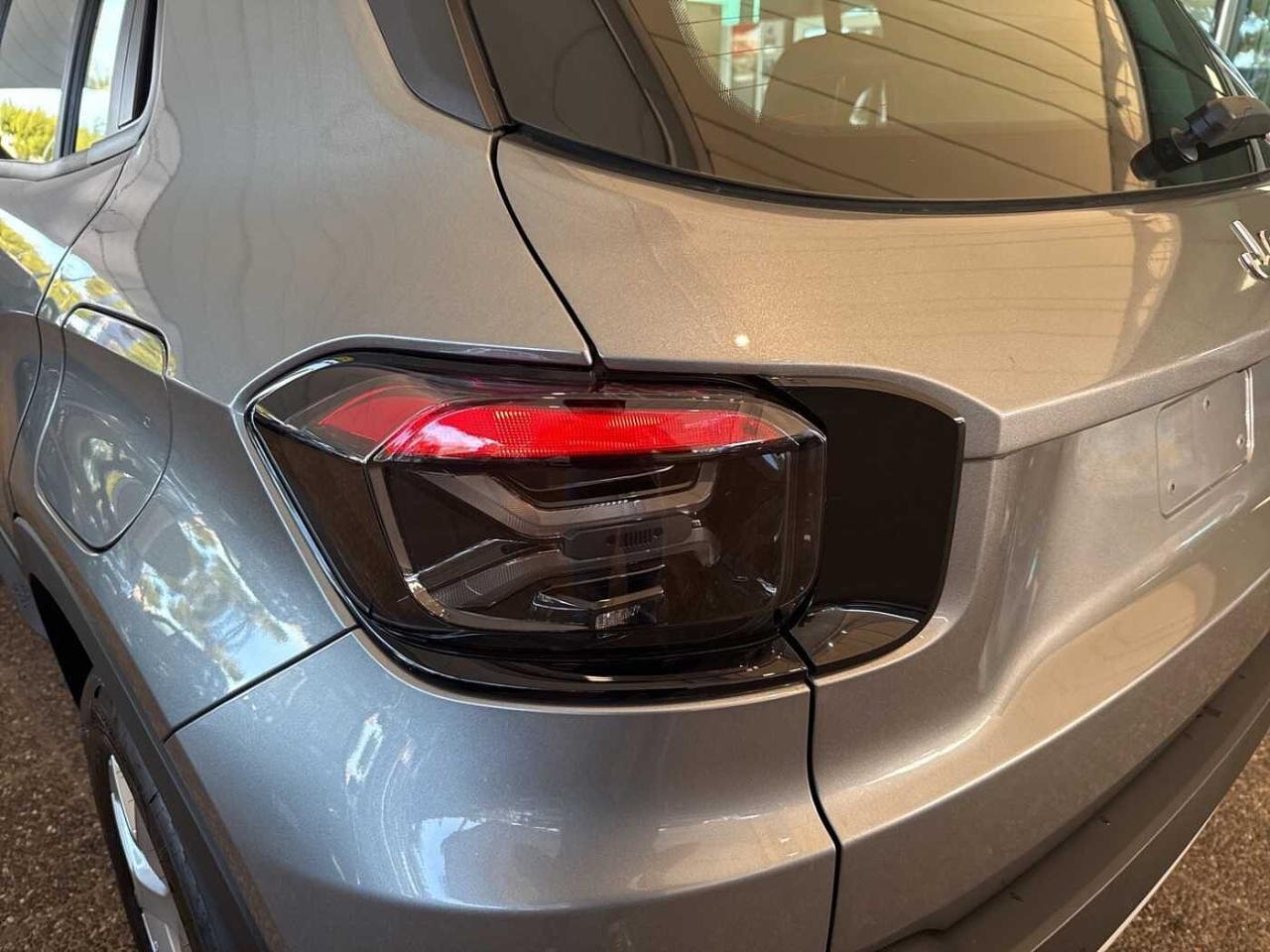 Jeep Jeep Avenger usata 21