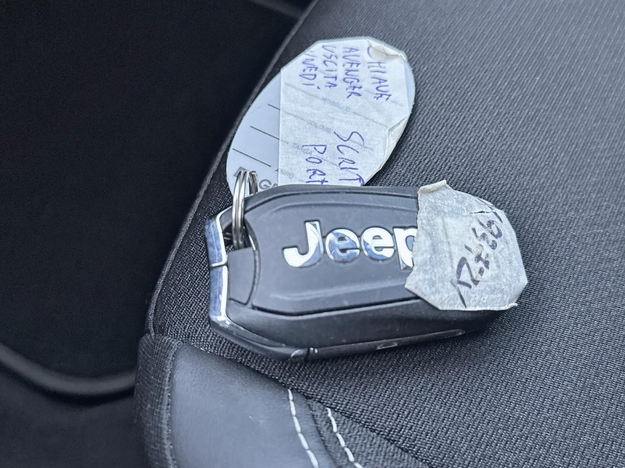 Jeep Jeep Avenger usata 10