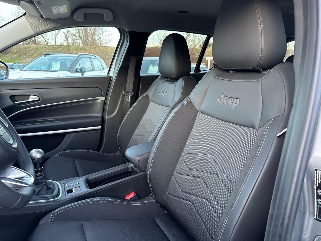 Jeep Jeep Avenger usata 21