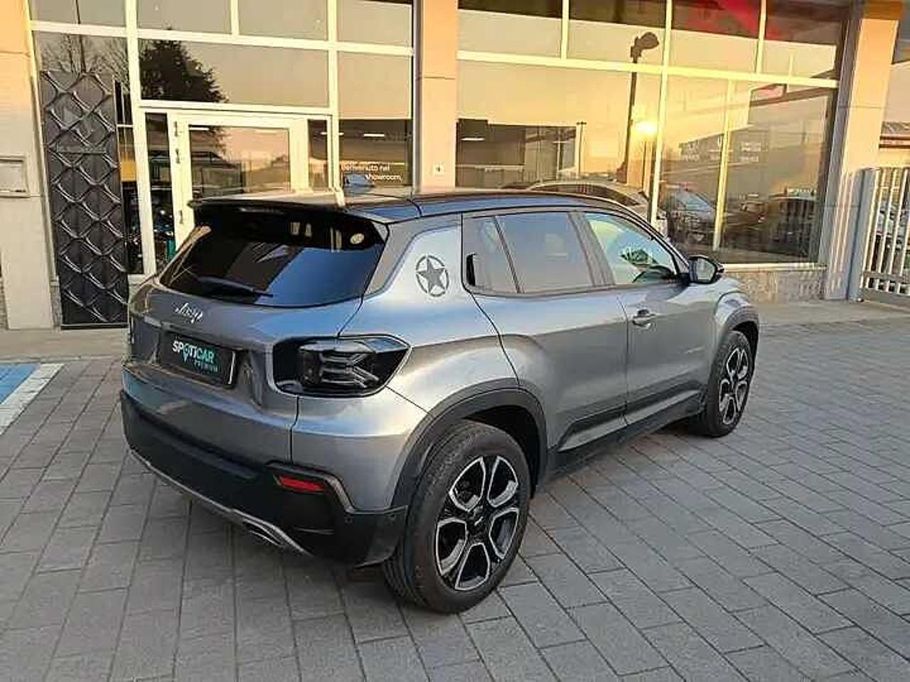 Jeep Jeep Avenger usata 10