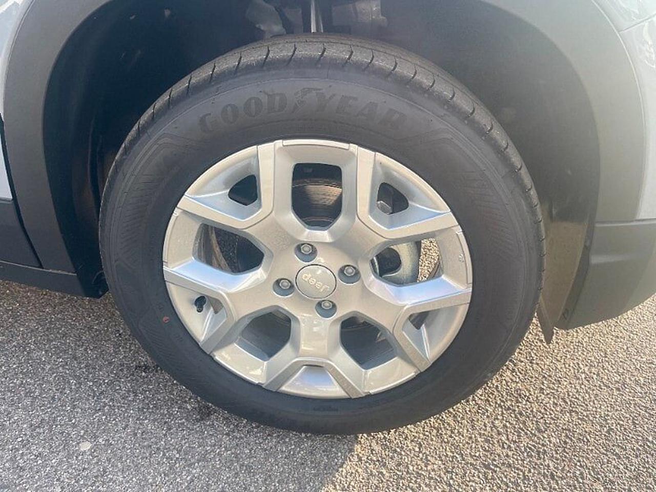 Jeep Jeep Avenger usata 1