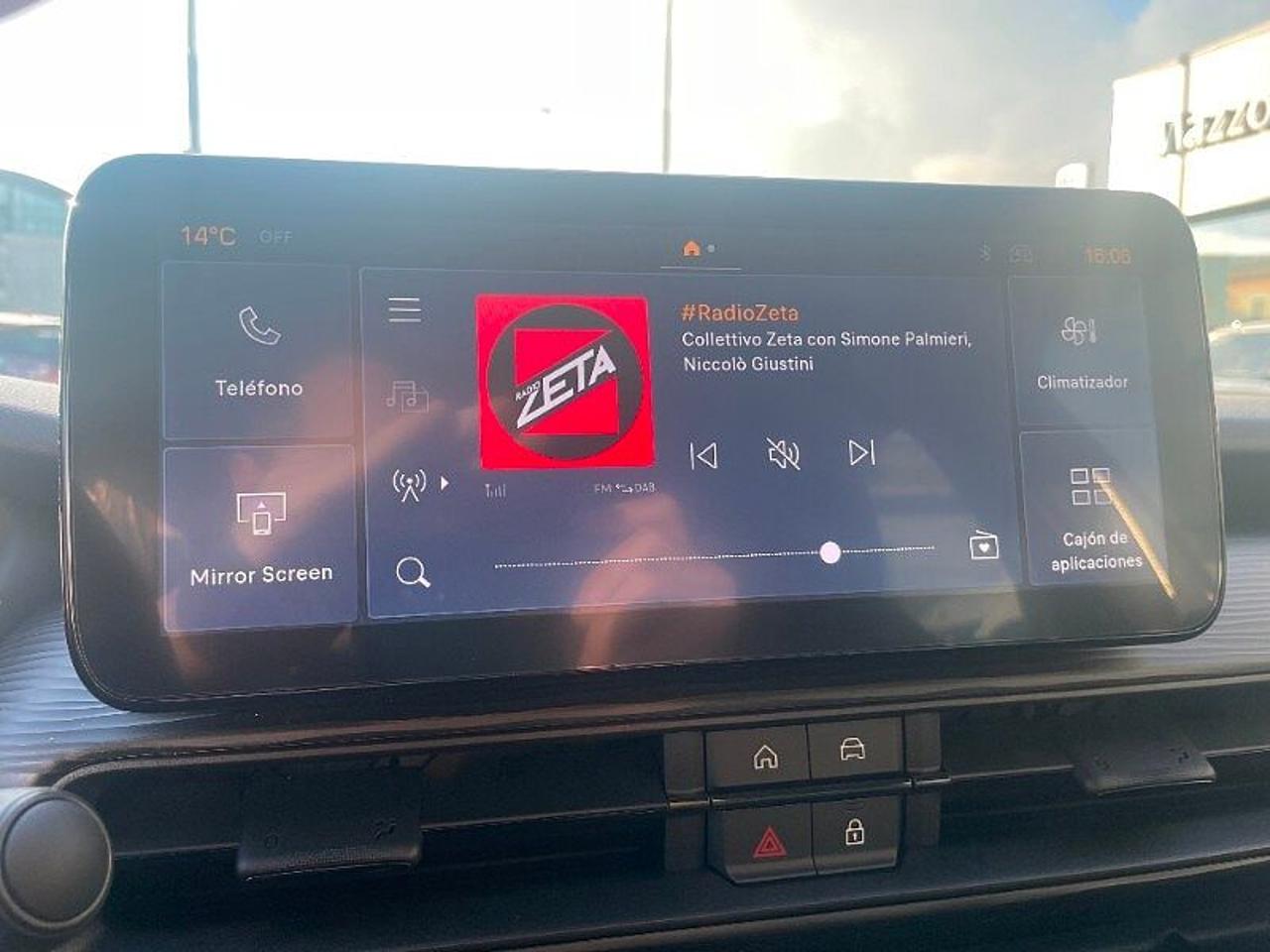 Jeep Jeep Avenger usata 10