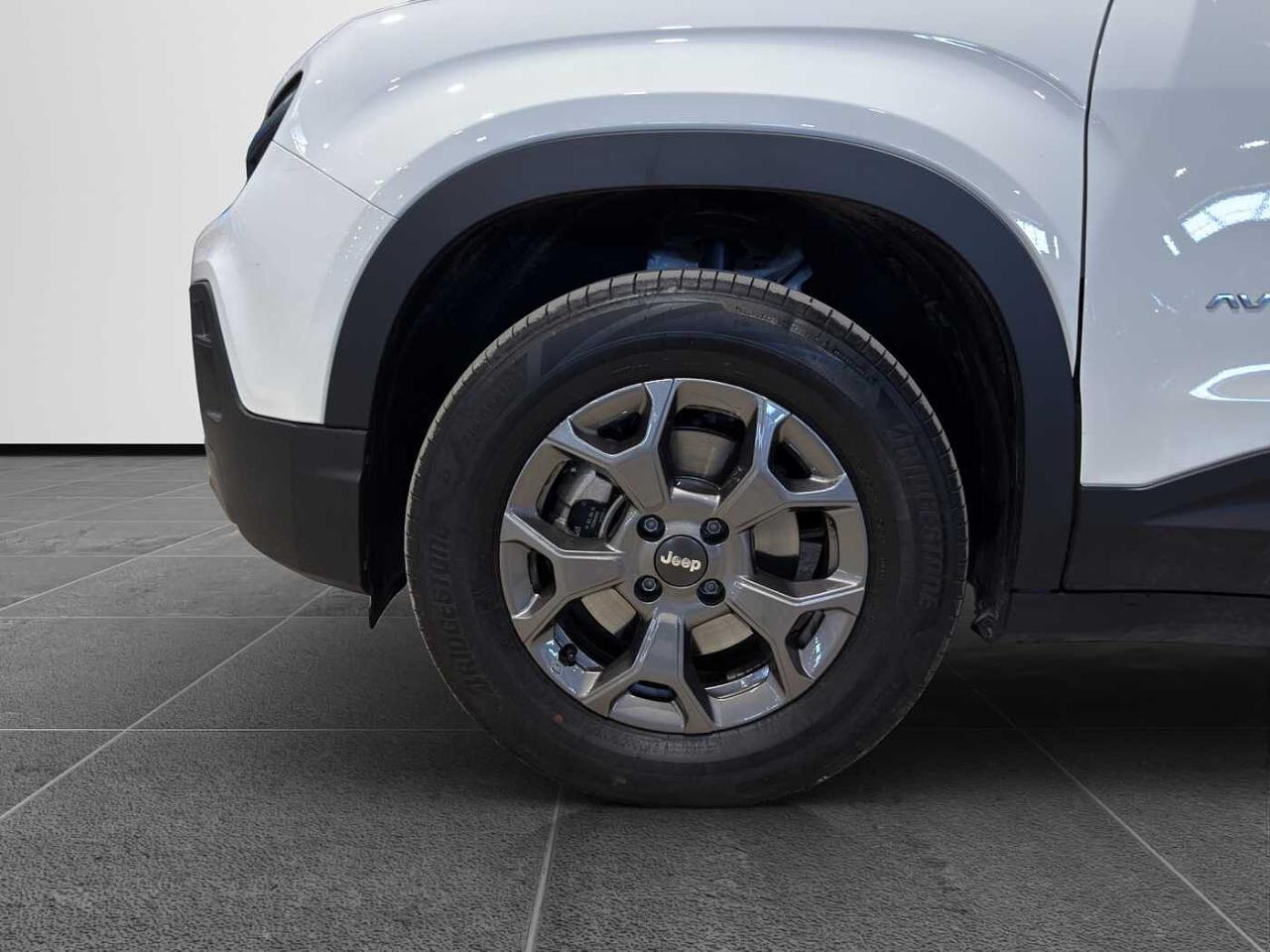 Jeep Jeep Avenger usata 10