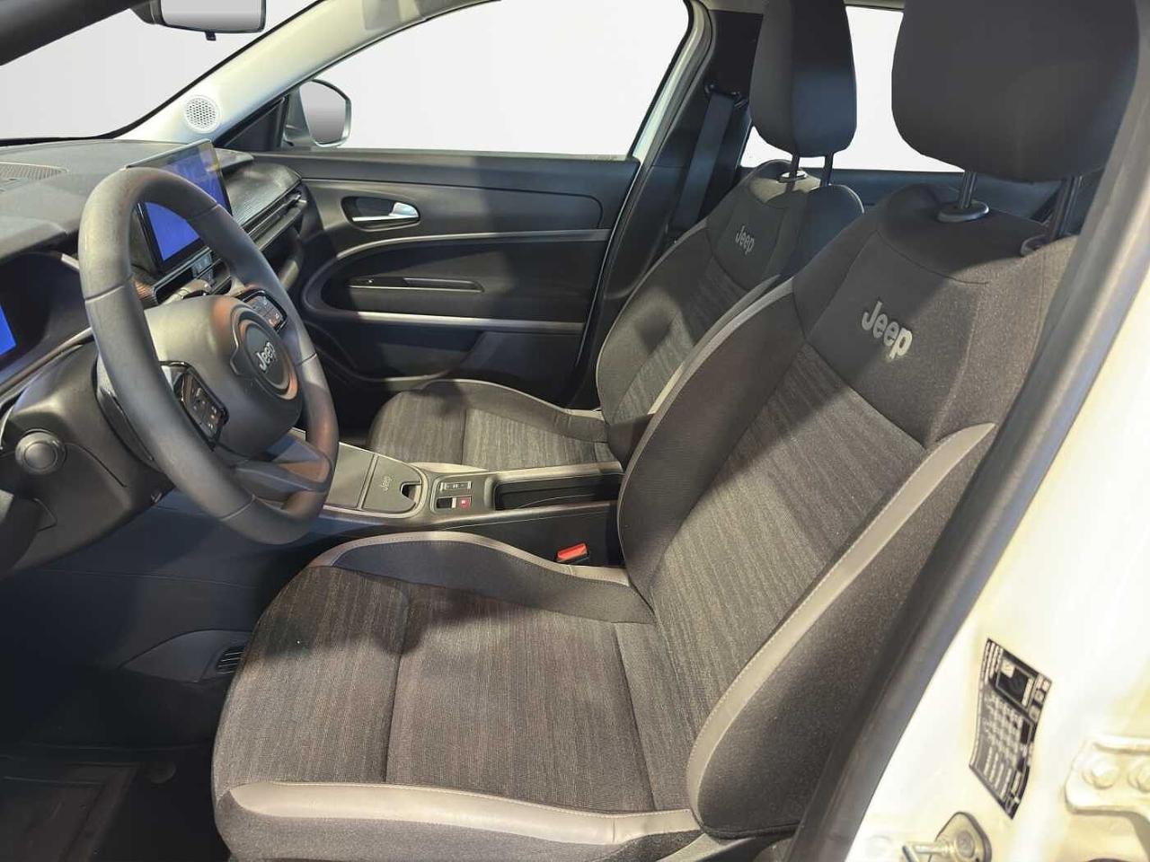 Jeep Jeep Avenger usata 21