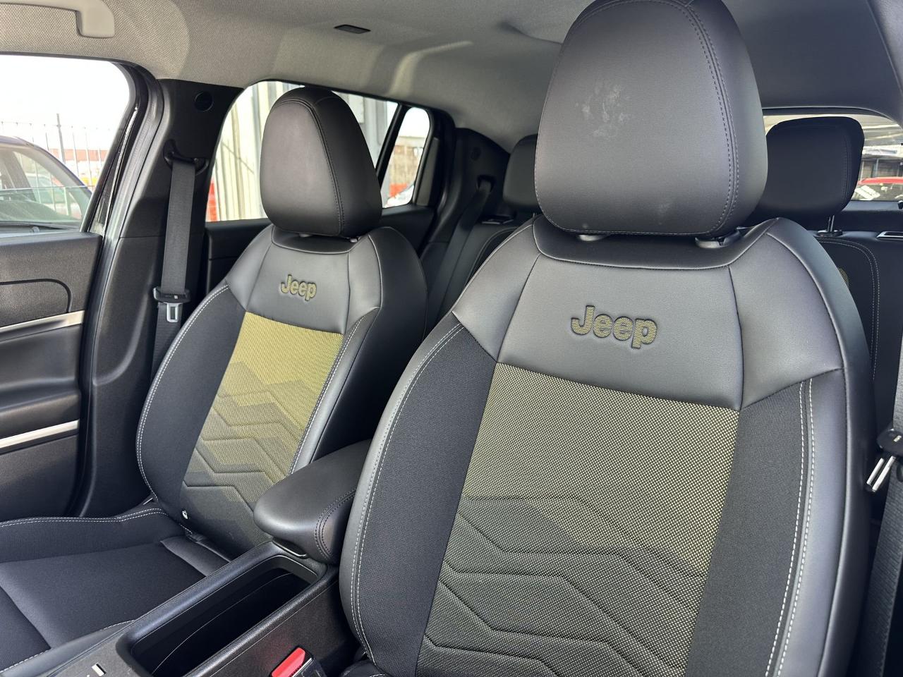 Jeep Jeep Avenger usata 2