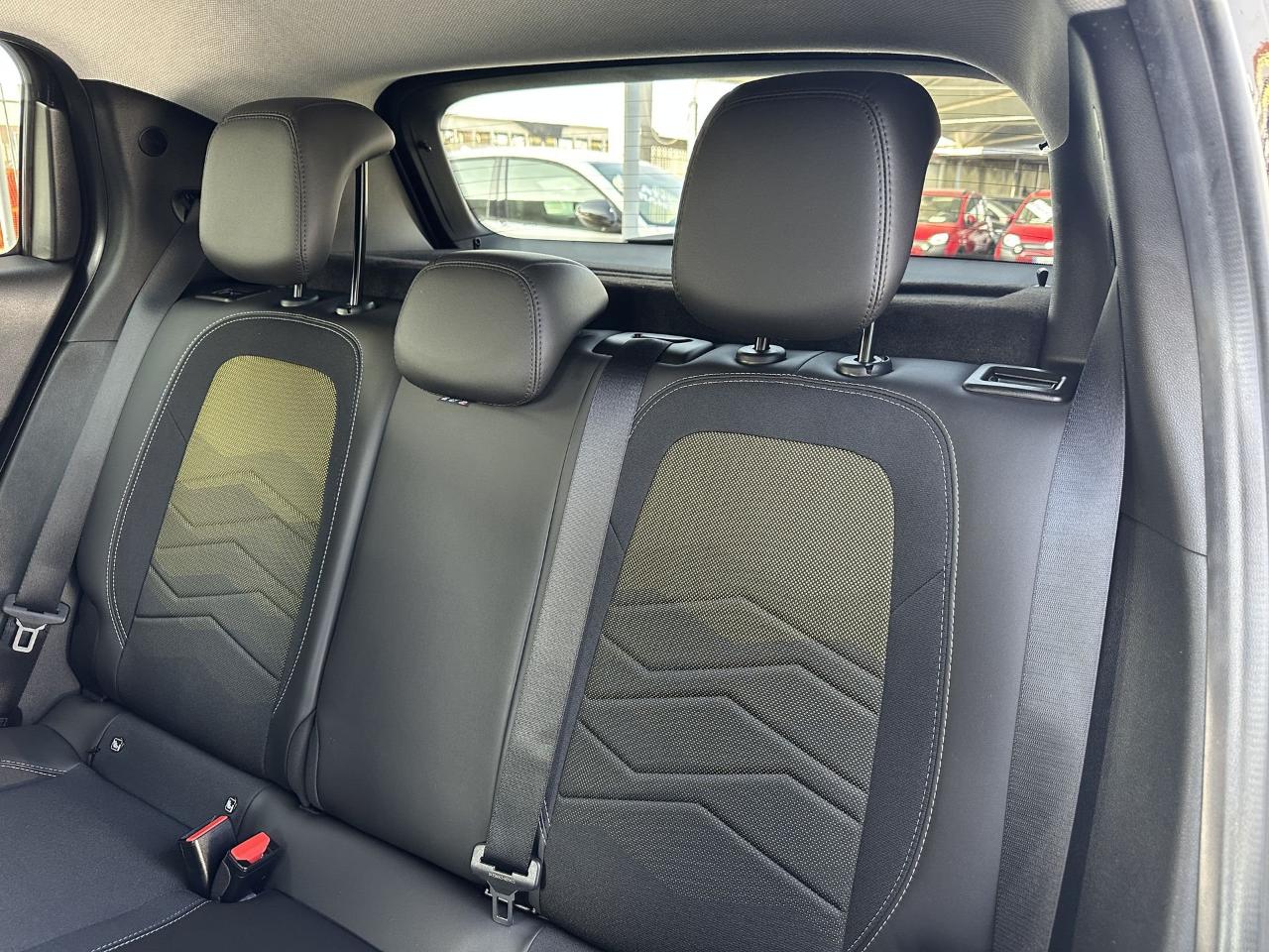 Jeep Jeep Avenger usata 3