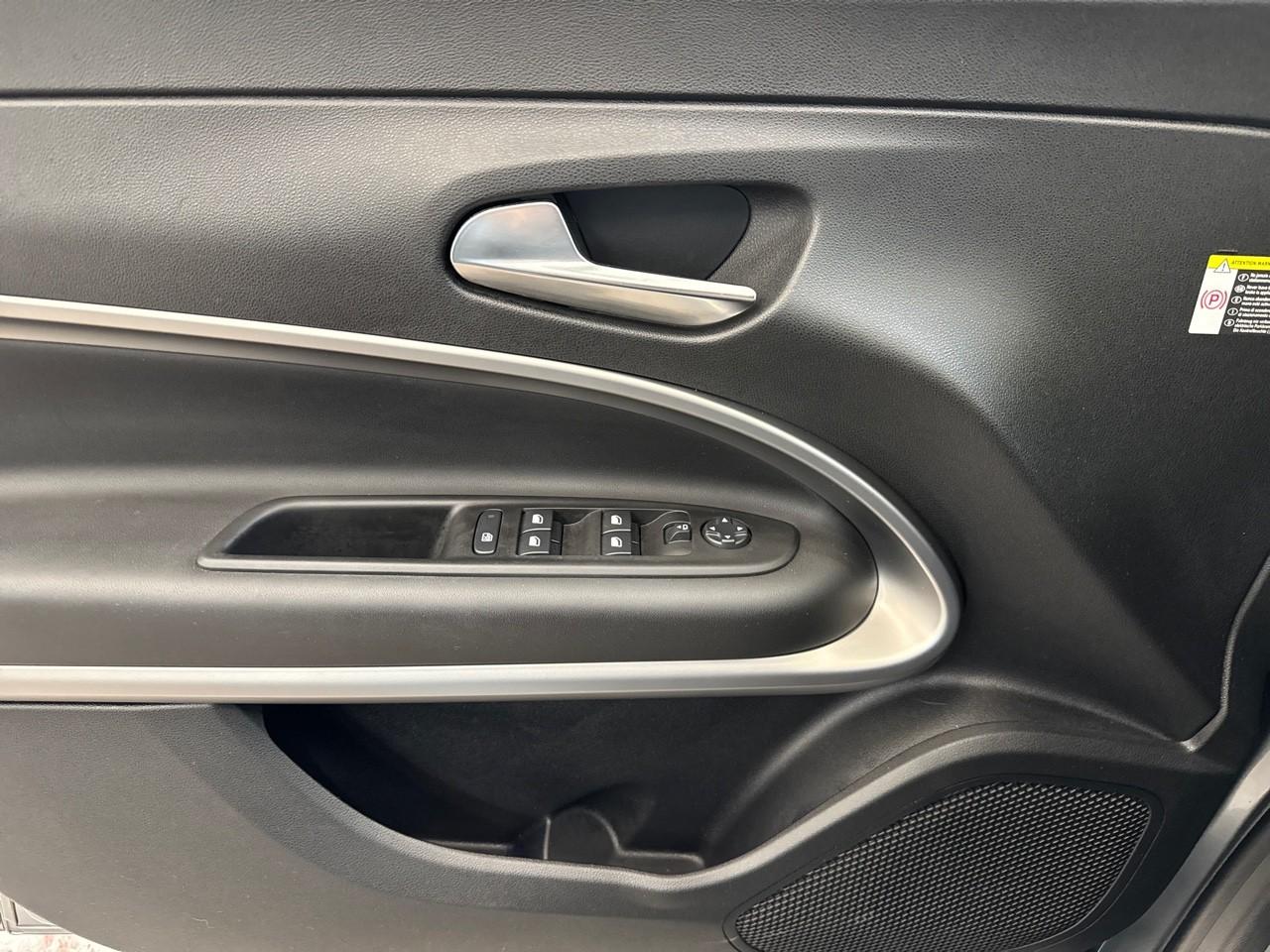 Jeep Jeep Avenger usata 9