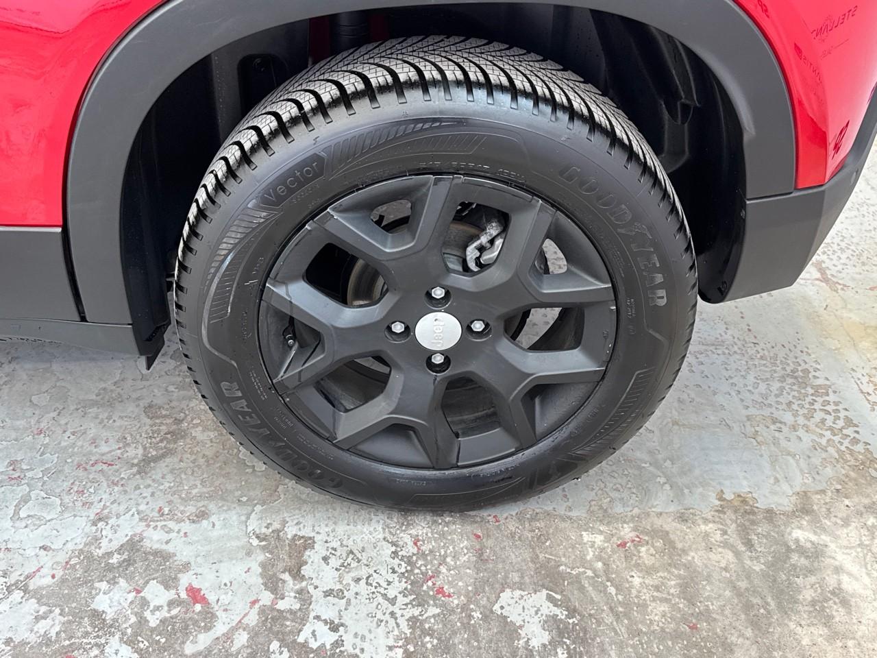 Jeep Jeep Avenger usata, con Isofix