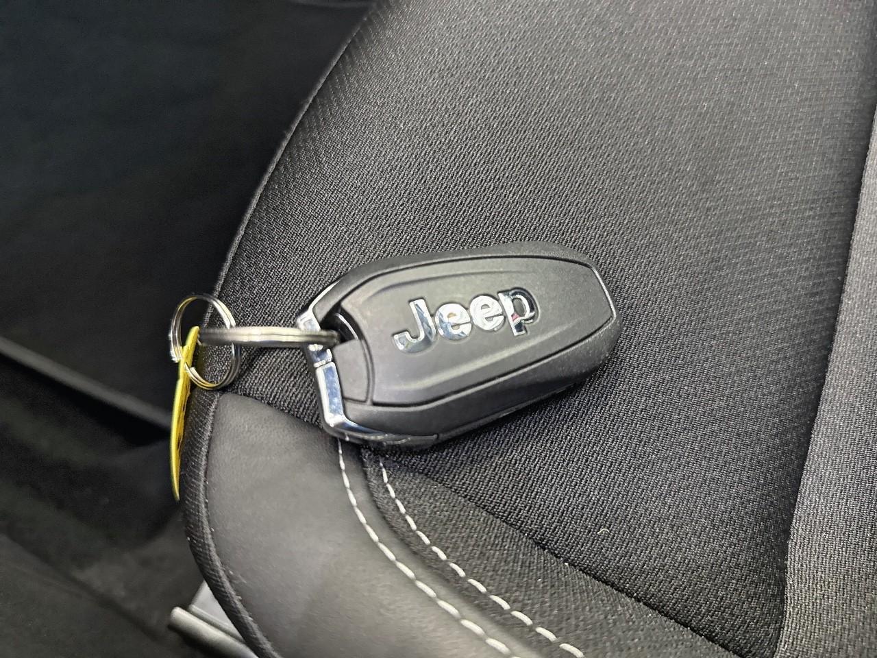 Jeep Jeep Avenger usata 6