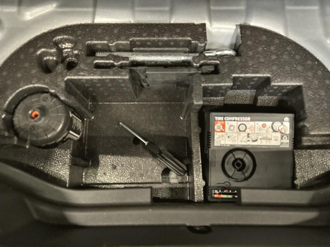 Jeep Jeep Avenger usata 13